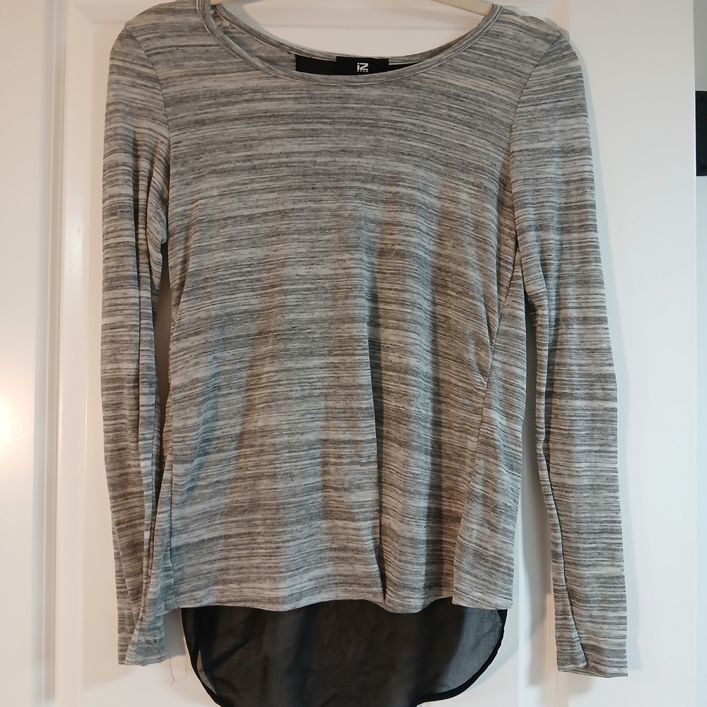 ☀️ 3 For $15 Iz Byer Gray Heathered Long Sleeve Blouse